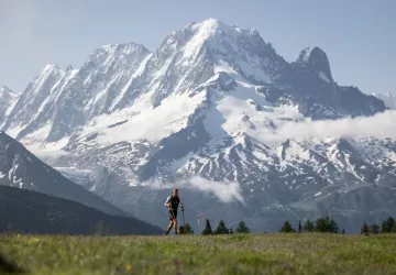 paysage montagne enneigée 2023